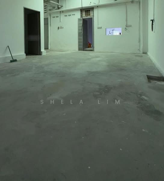 Shop / Office for Rent in Taman Molek (Johor Bahru) - Shela Lim - Interior - PropertyGuru.com.my