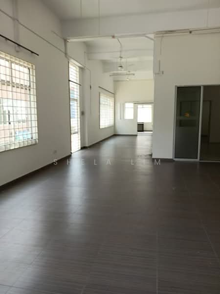 Shop / Office for Rent in Taman Impian Emas (Skudai) - Shela Lim - Interior - PropertyGuru.com.my