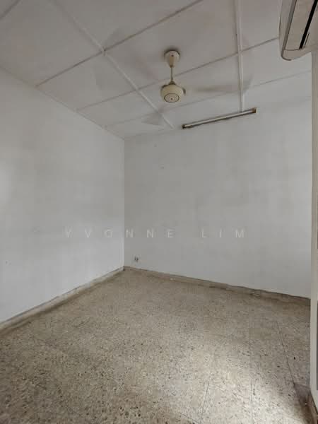 1-storey Terraced House for Sale in Taman Molek (Johor Bahru) - Yvonne Lim - Interior - PropertyGuru.com.my