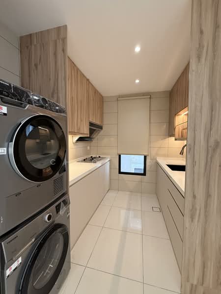 Service Residence for Sale at Duta Park Residences - Chloe Mok - Kitchen - PropertyGuru.com.my