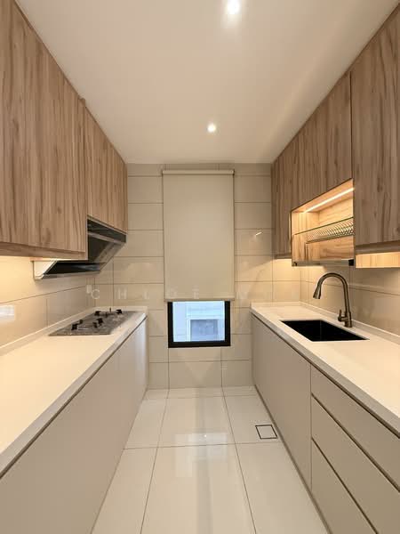 Service Residence for Sale at Duta Park Residences - Chloe Mok - Kitchen - PropertyGuru.com.my