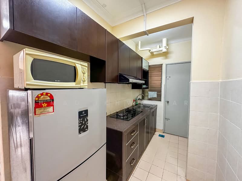 Suria Kinrara untuk Untuk Dijual - RM 220,000, Mac 2026 - Kitchen - PropertyGuru.com.my