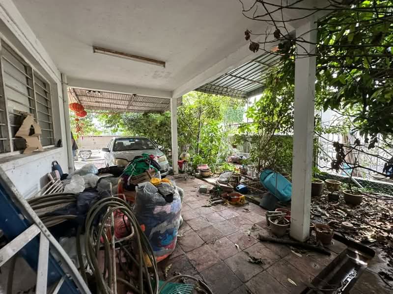 Rumah Berkembar untuk Dijual di Island Glades (Jelutong) - Xinnee . - Exterior - PropertyGuru.com.my