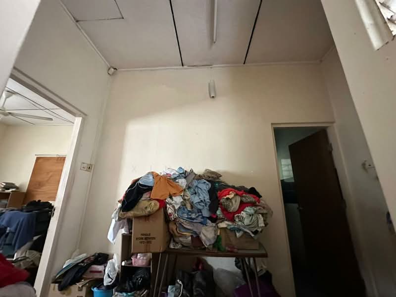 Rumah Berkembar untuk Dijual di Island Glades (Jelutong) - Xinnee . - Interior - PropertyGuru.com.my