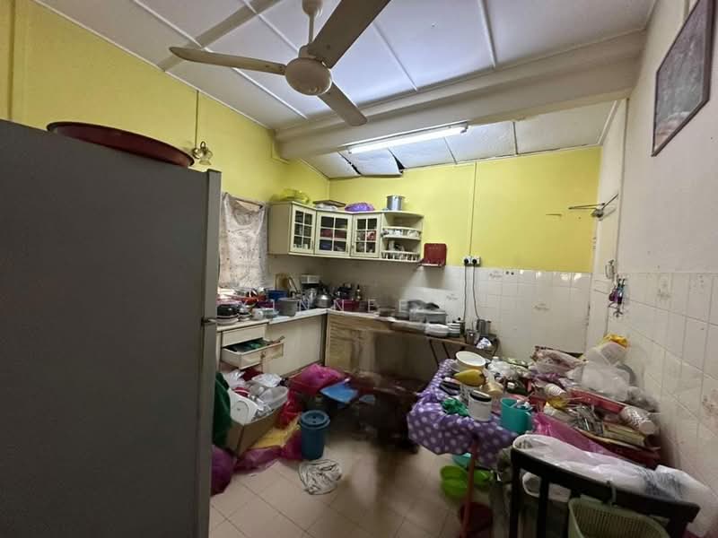 Rumah Berkembar untuk Dijual di Island Glades (Jelutong) - Xinnee . - Kitchen - PropertyGuru.com.my