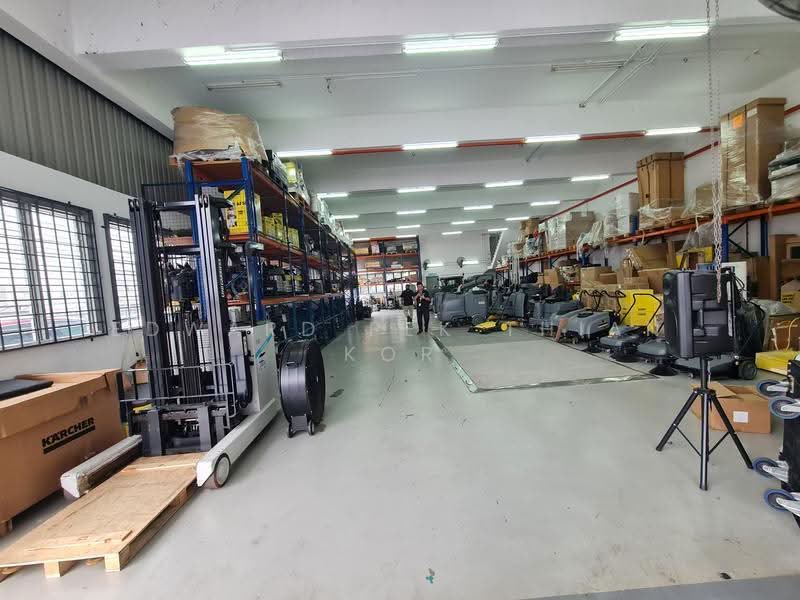 Semi-D Factory for Rent in Glenmarie (Selangor) - Edward Pek Thian Kor - Interior - PropertyGuru.com.my
