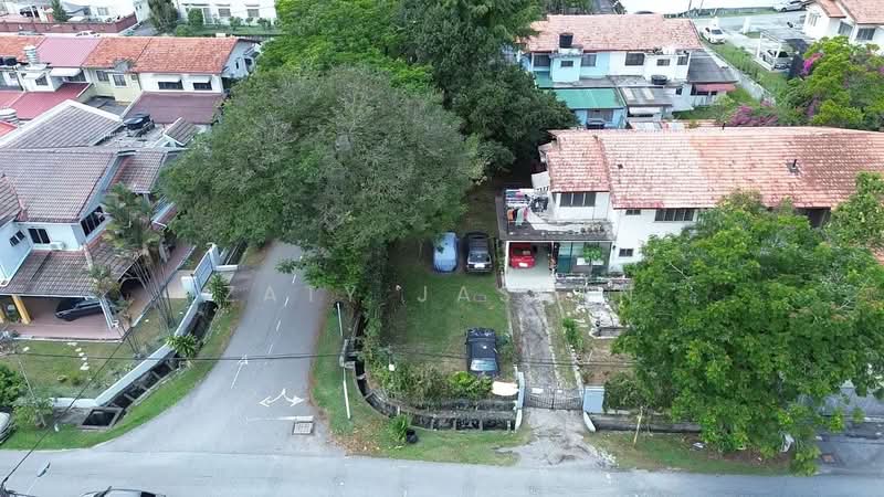 Seksyen 17 untuk Untuk Dijual - RM 2,600,000, Mac 2026 - Exterior - PropertyGuru.com.my