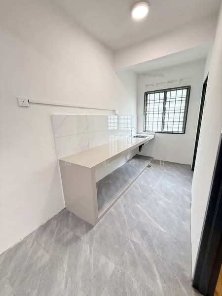 Taman Cahaya Masai untuk Untuk Dijual - RM 320,000, Mac 2026 - Interior - PropertyGuru.com.my