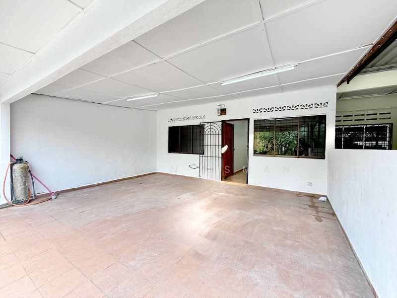 1-storey Terraced House for Sale in Taman Sri Nanding (Hulu Langat) - Harun Osman - Exterior - PropertyGuru.com.my