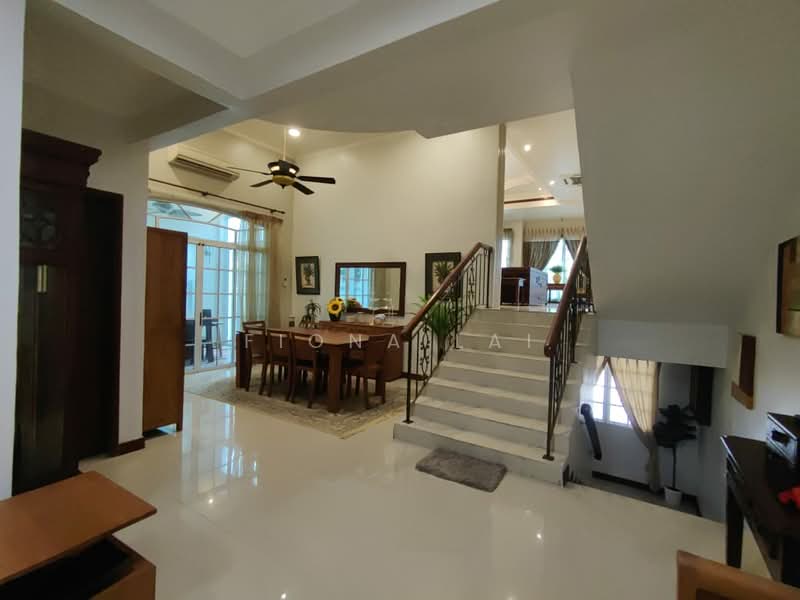 Semi-Detached House for Sale in Taman Redang (Johor Bahru) - Fiona Lai - Dining Room - PropertyGuru.com.my