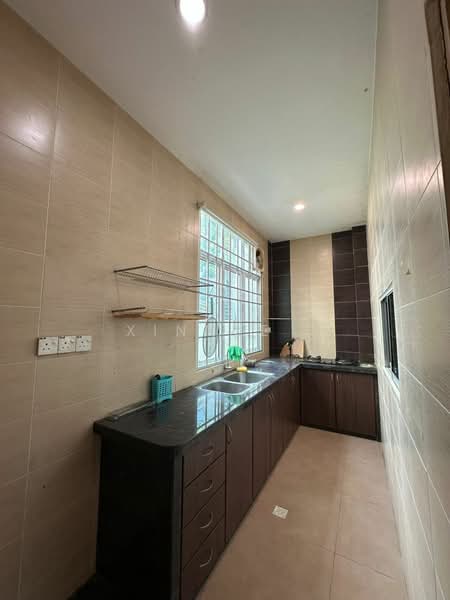 Semi-Detached House for Sale in Taman Sungai Ara (Sungai Ara) - Xinnee . - Kitchen - PropertyGuru.com.my