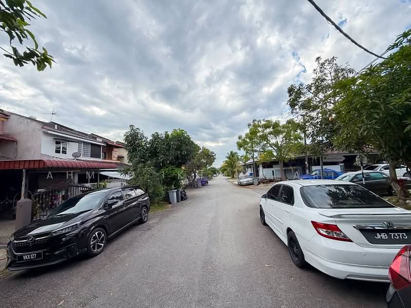 Taman Pinggiran Senawang untuk Untuk Dijual - RM 330,000, Mac 2026 - Exterior - PropertyGuru.com.my