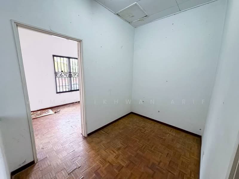 Taman Pinggiran Senawang untuk Untuk Dijual - RM 330,000, Mac 2026 - Interior - PropertyGuru.com.my