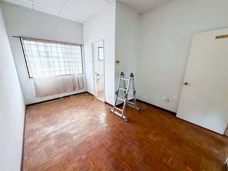 Taman Pinggiran Senawang untuk Untuk Dijual - RM 330,000, Mac 2026 - Interior - PropertyGuru.com.my