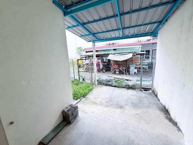 Taman Pinggiran Senawang untuk Untuk Dijual - RM 330,000, Mac 2026 - Exterior - PropertyGuru.com.my