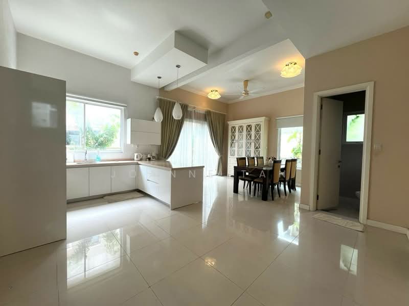 Bungalow for Sale in Setia Alam (Selangor) - Joanne Tan - Kitchen - PropertyGuru.com.my