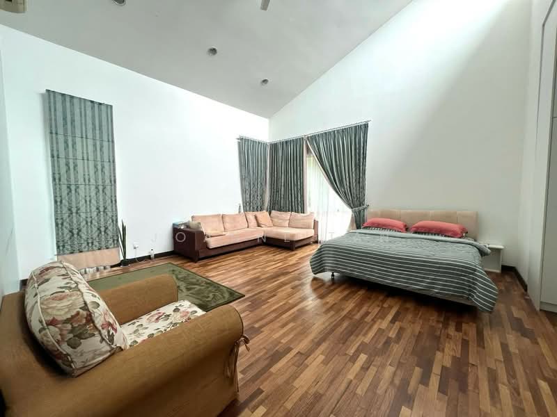 Bungalow for Sale in Setia Alam (Selangor) - Joanne Tan - Living Room - PropertyGuru.com.my