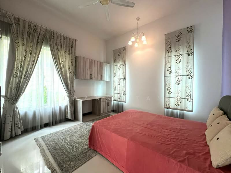 Rumah Banglo untuk Dijual di Setia Eco Park (Setia Alam) - Joanne Tan - Bedroom - PropertyGuru.com.my