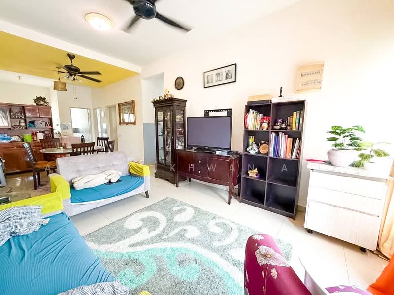 Townhouse for Sale in Ampang (Selangor) - Ahmad Ikhwan Arif - Living Room - PropertyGuru.com.my