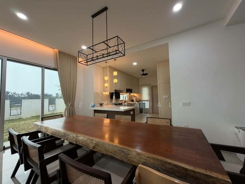 Serenia Arina 2 untuk Untuk Dijual - RM 1,200,000, Mac 2026 - Dining Room - PropertyGuru.com.my