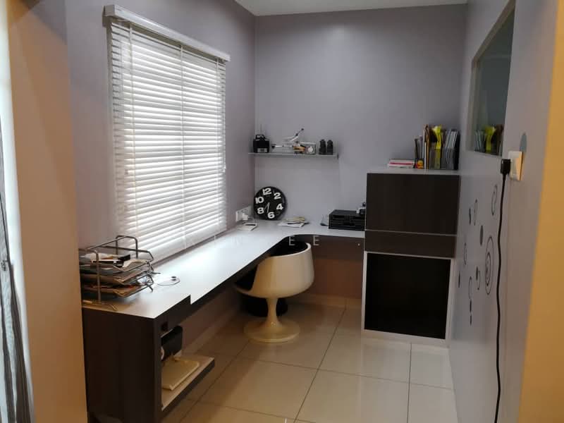 Gelugor Double Storey Terrace untuk Untuk Dijual - RM 1,750,000, Mac 2026 - Study - PropertyGuru.com.my