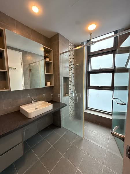 The Robertson untuk Untuk Disewa - RM 3,100 /bulan, Mac 2026 - Bathroom - PropertyGuru.com.my