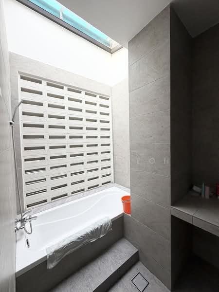 3-storey Terraced House for Sale in Taman Juara Jaya (Cheras) - Angel Yeoh - Bathroom - PropertyGuru.com.my