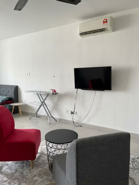 Queensville untuk Untuk Disewa - RM 1,500 /bulan, Mac 2026 - Living Room - PropertyGuru.com.my