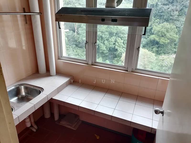 Pangsapuri Saraka untuk Untuk Dijual - RM 288,000, Mac 2026 - Kitchen - PropertyGuru.com.my