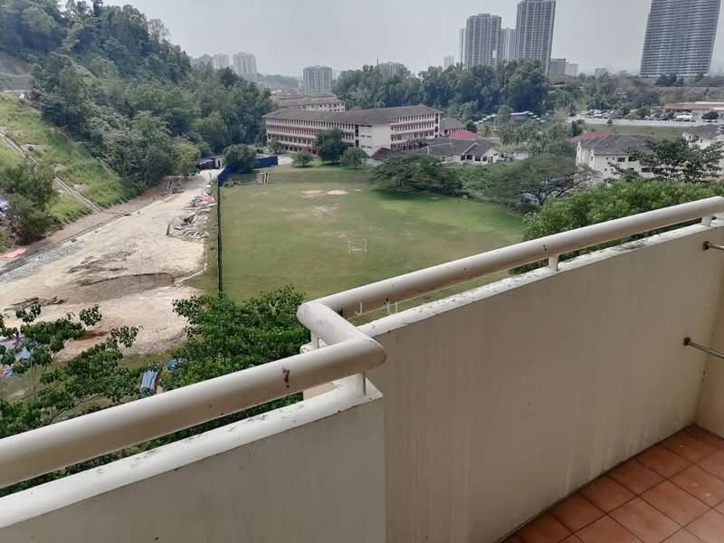 Pangsapuri Saraka untuk Untuk Dijual - RM 288,000, Mac 2026 - Balcony - PropertyGuru.com.my