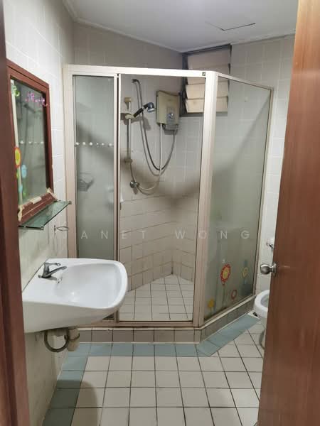 Riana Green Condominium untuk Untuk Dijual - RM 520,000, Mac 2026 - Bathroom - PropertyGuru.com.my