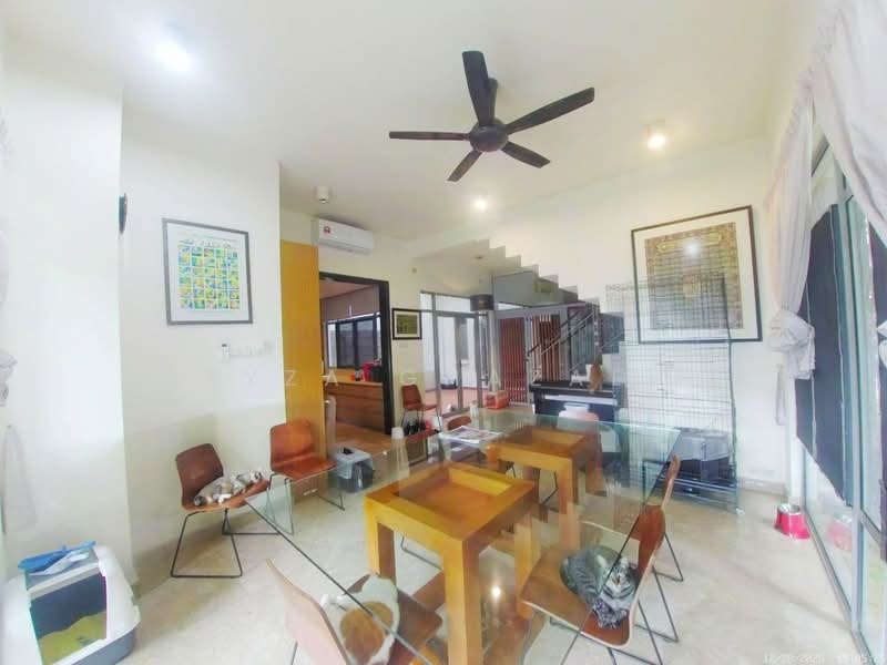 Semi-Detached House for Sale in Mont Kiara (Kuala Lumpur) - Fyza Ghazali - Dining Room - PropertyGuru.com.my