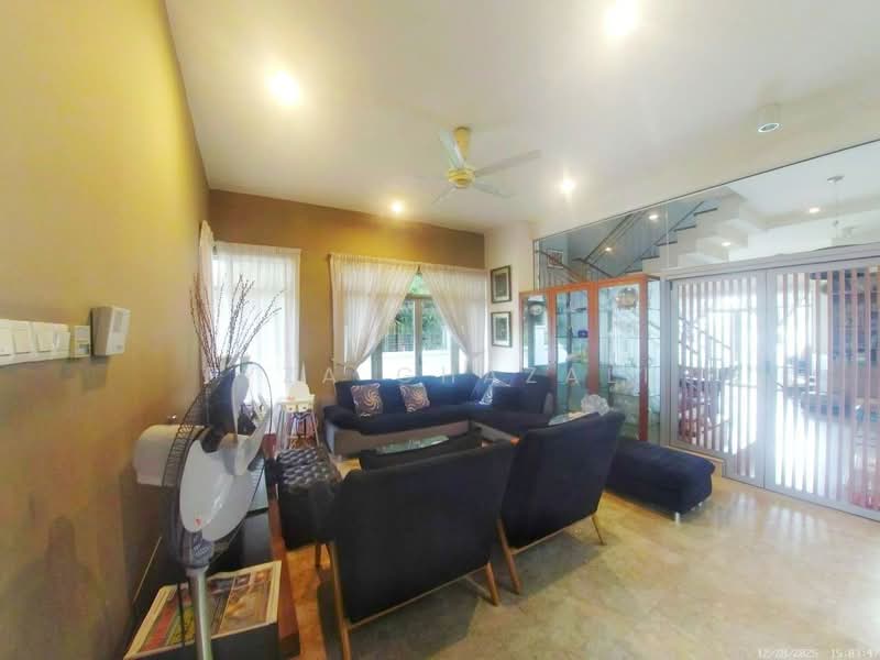Semi-Detached House for Sale in Mont Kiara (Kuala Lumpur) - Fyza Ghazali - Living Room - PropertyGuru.com.my
