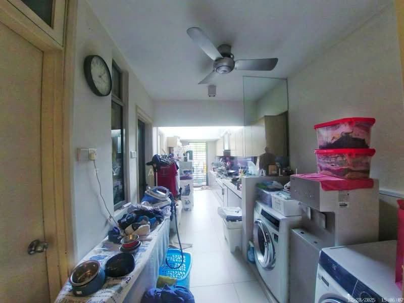 Semi-Detached House for Sale in Mont Kiara (Kuala Lumpur) - Fyza Ghazali - Kitchen - PropertyGuru.com.my