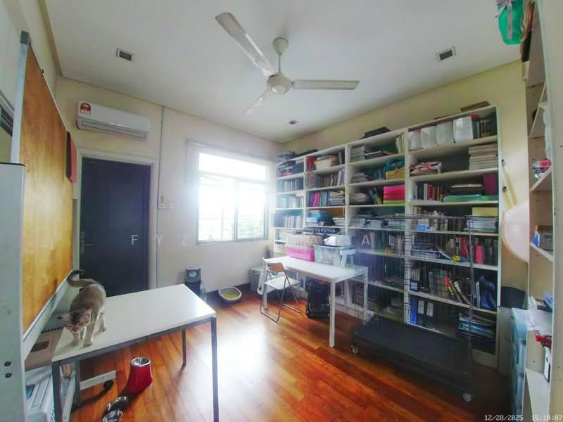 Semi-Detached House for Sale in Mont Kiara (Kuala Lumpur) - Fyza Ghazali - Study - PropertyGuru.com.my