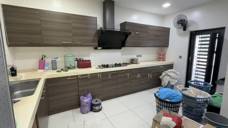 Bungalow for Sale in Puchong (Selangor) - Irene Tan - Kitchen - PropertyGuru.com.my