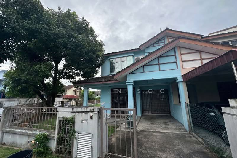 2-storey Terraced House for Sale in Bukit Indah (Iskandar Puteri (Nusajaya)) - Justin Soo - Exterior - PropertyGuru.com.my
