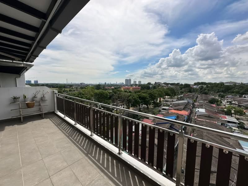 Shop for Sale in Taman Adda Heights (Tebrau) - Jaz Lee - Balcony - PropertyGuru.com.my