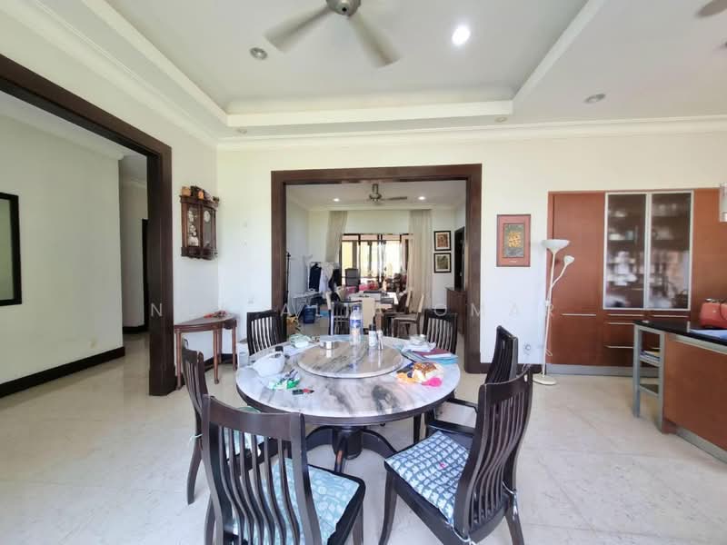 Bungalow for Sale in Kayangan Heights (Shah Alam) - Nur Alia Omar - Dining Room - PropertyGuru.com.my