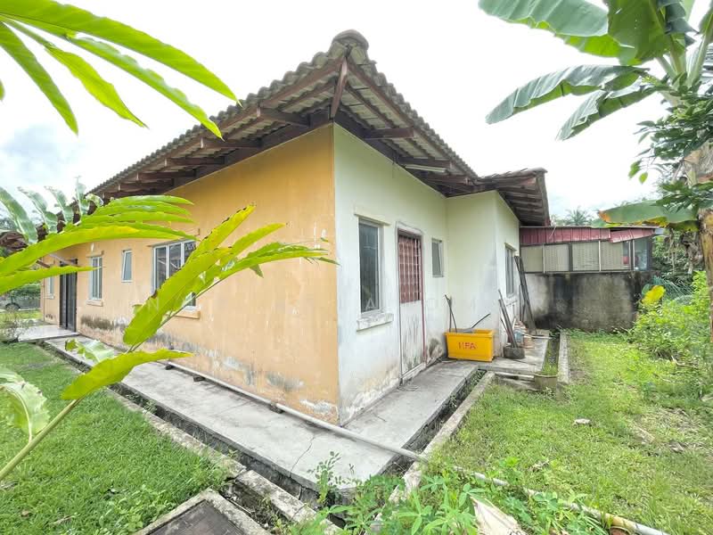 Semi-Detached House for Sale in Klang (Selangor) - Nur Alia Omar - Exterior - PropertyGuru.com.my