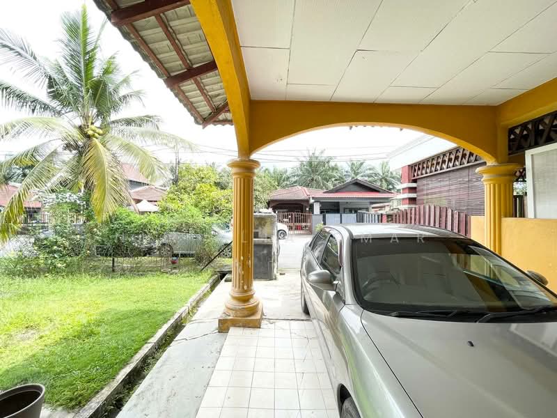 Semi-Detached House for Sale in Klang (Selangor) - Nur Alia Omar - Exterior - PropertyGuru.com.my