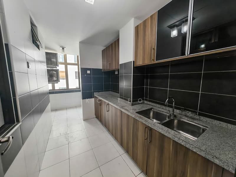 D'Inspire Residence (Inspira Bestari) untuk Untuk Disewa - RM 2,000 /bulan, Mac 2026 - Kitchen - PropertyGuru.com.my