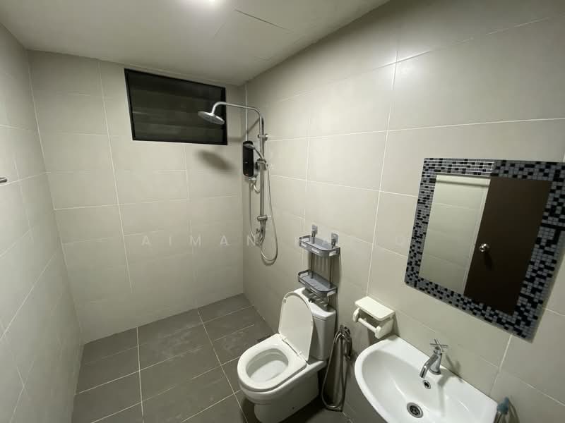 Ken Rimba Condominium 1 untuk Untuk Disewa - RM 2,200 /bulan, Mac 2026 - Bathroom - PropertyGuru.com.my