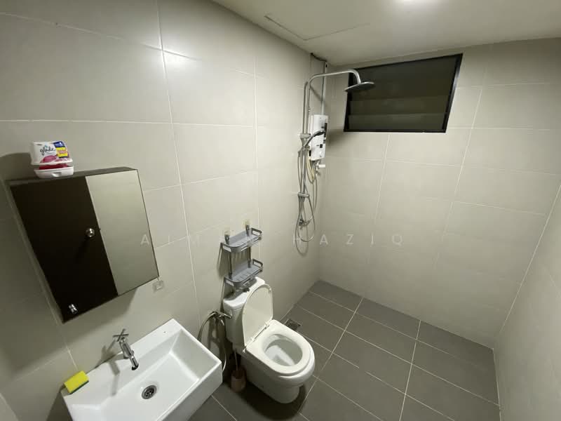 Ken Rimba Condominium 1 untuk Untuk Disewa - RM 2,200 /bulan, Mac 2026 - Bathroom - PropertyGuru.com.my
