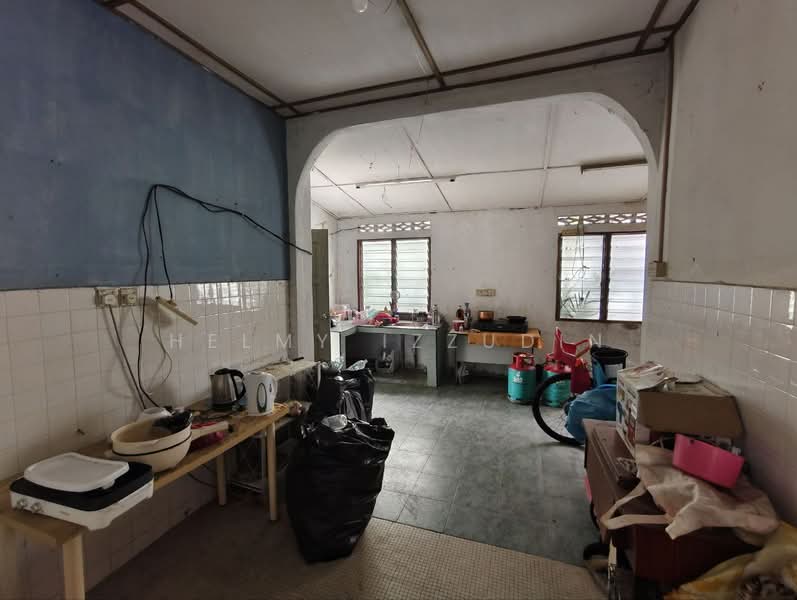 Taman Jasa untuk Untuk Dijual - RM 1,200,000, Mac 2026 - Kitchen - PropertyGuru.com.my