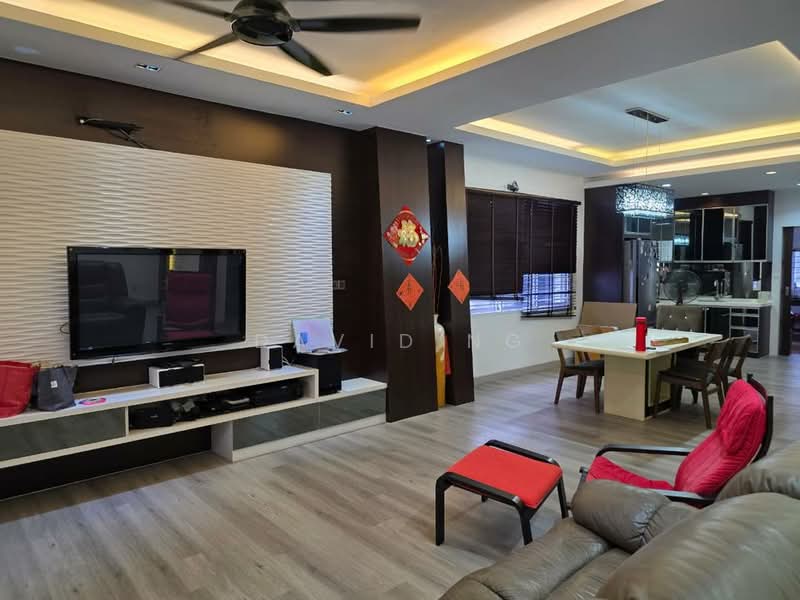 2-storey Terraced House for Sale in Setia Indah (Setia Alam) - David Ng - Living Room - PropertyGuru.com.my