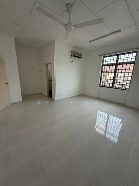 Taman Sri Pulai Perdana untuk Untuk Dijual - RM 520,000, Mac 2026 - PropertyGuru.com.my