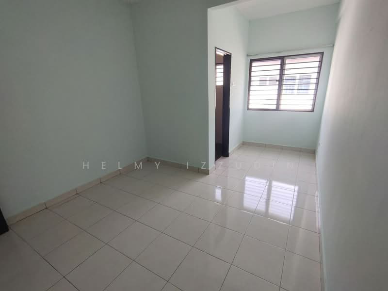 2-storey Terraced House for Sale in Bandar Puteri Klang (Klang) - HELMY IZZUDIN - Interior - PropertyGuru.com.my