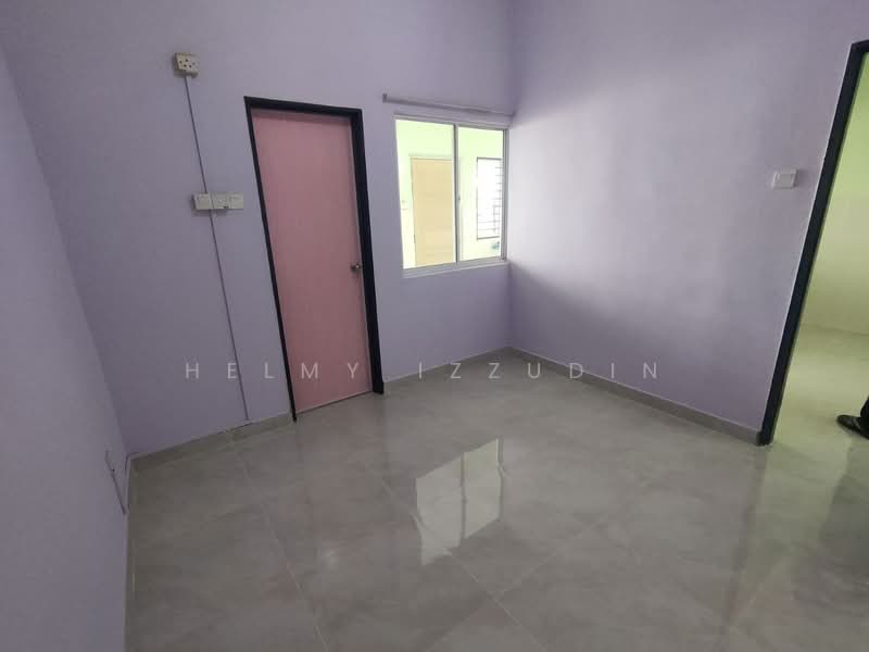2-storey Terraced House for Sale in Bandar Puteri Klang (Klang) - HELMY IZZUDIN - Interior - PropertyGuru.com.my