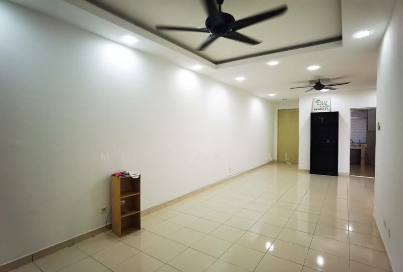 Condominium for Rent at Pearl Avenue - Mohd Faizal - Living Room - PropertyGuru.com.my